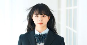 筑紫女学園中高一貫の定期テスト対策をする生徒