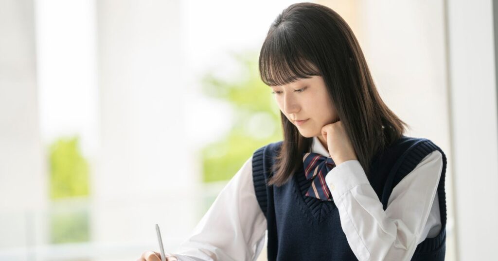 無理なく通える塾で勉強する生徒